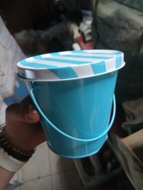 Everyday Living 18 Oz Citronella Bucket Candle Light Blue And White